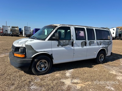 2004 Chevrolet Express 1500 Cargo Van