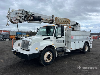 Altec DM47BR on 2011 Interntional 4300 4x2 Digger Derrick Truck