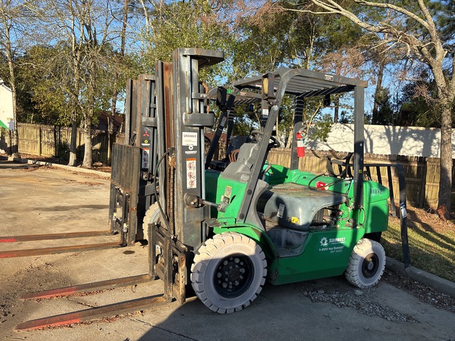 2017 Mitsubishi FG25NGLP 4500 lb Pneumatic Tire Forklift (Inoperable) 2017 Mitsubishi FG25NGLP 4500 lb Pneumatic Tire Forklift (Inoperable)