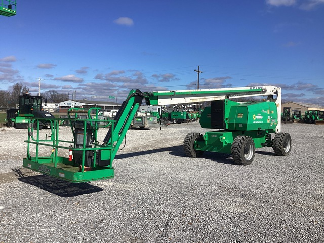2017 JLG 800AJ 4WD Diesel Articulating Boom Lift