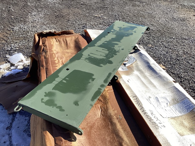 (13) 8331948 Vehicle Body Tailgates