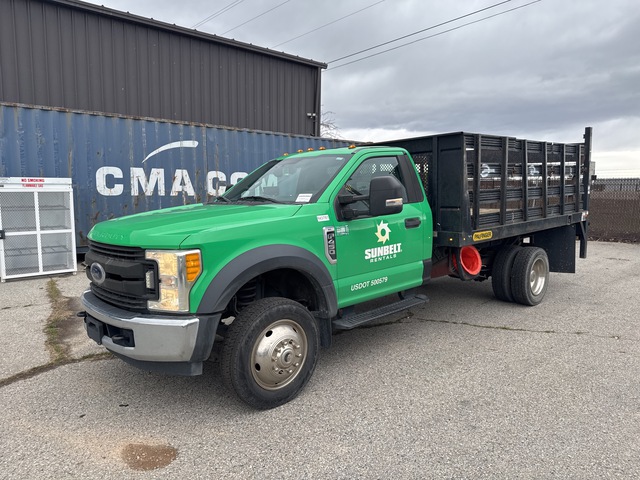 2017 Ford F-450 XL 4x2 Flatbed Truck 2017 Ford F-450 XL 4x2 Flatbed Truck