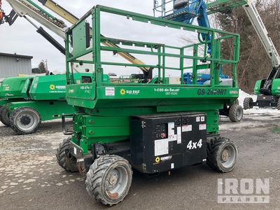 2015 Genie GS2669RT Dual Fuel 4x4 Scissor Lift