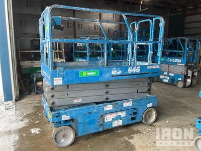 2015 Genie GS-2646 Electric Scissor Lift
