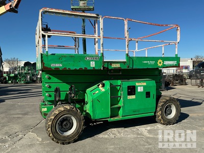 2016 JLG 4394RT Dual Fuel 4x4 Scissor Lift