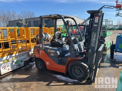 2017 Boss FY25 4300 lb Pneumatic Tire Forklift