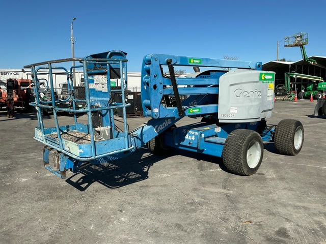 2016 Genie Z-45/25 4WD Diesel Articulating Boom Lift 2016 Genie Z-45/25 4WD Diesel Articulating Boom Lift