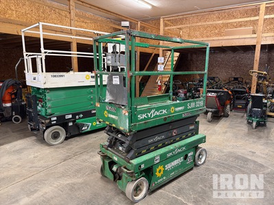 2015 Skyjack SJIII-3219 Electric Scissor Lift