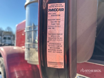 2019 Peterbilt 389 6x4 Sleeper Truck Tractor