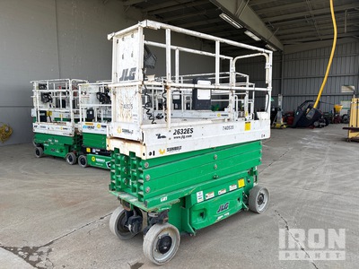 2015 JLG 2632ES Electric Scissor Lift
