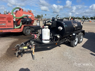 2022 LeeBoy L600 600 gal Asphalt Distributor Trailer
