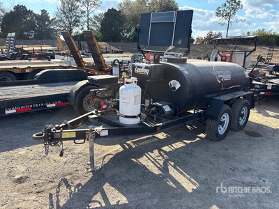 2023 LeeBoy L600 T/A 600 gal Asphalt Distributor Trailer