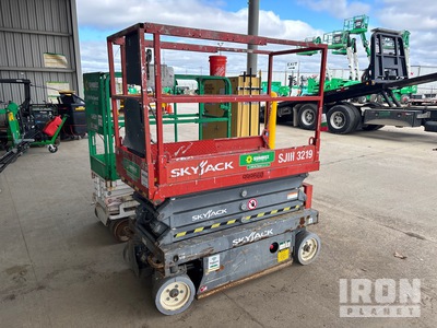 2015 Skyjack SJIII-3219 Electric Scissor Lift