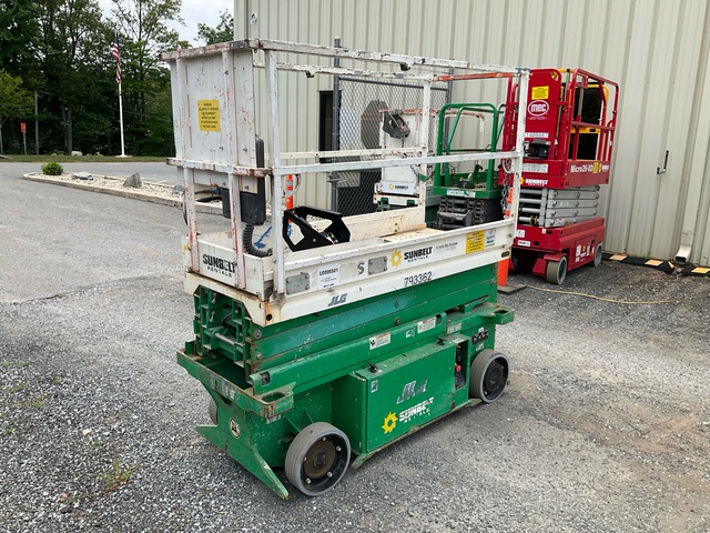 2015 JLG 1932RS Electric Scissor Lift
