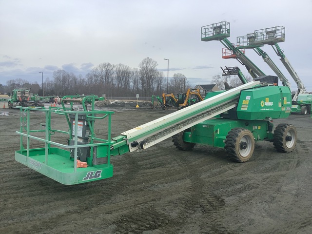 2016 JLG 600S 2WD Dual Fuel Telescopic Boom Lift