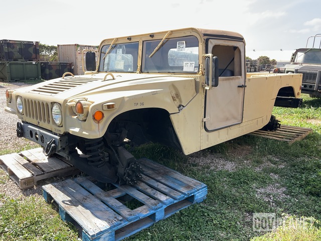 2013 AM General M1097R1 HMMWV 2 Door Soft Top w/Truck Body