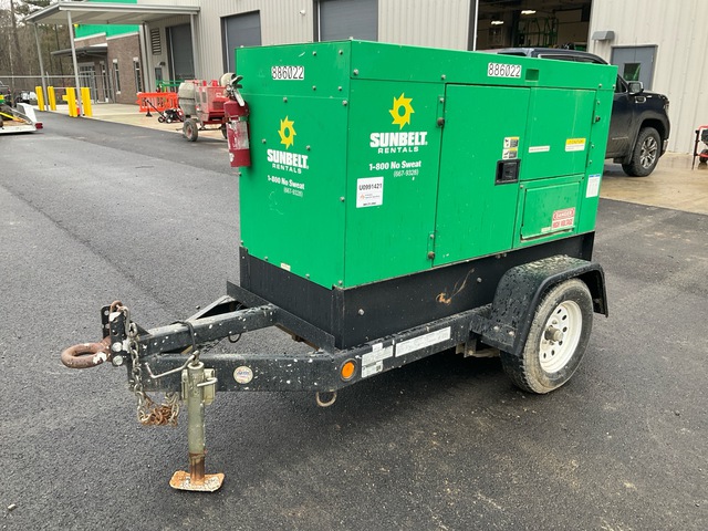 2016 Multiquip Whisperwatt DCA-25SSIU4F Mobile Generator Set