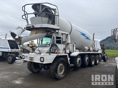 2000 Oshkosh S-2146 14x6 Front Discharge Mixer Truck