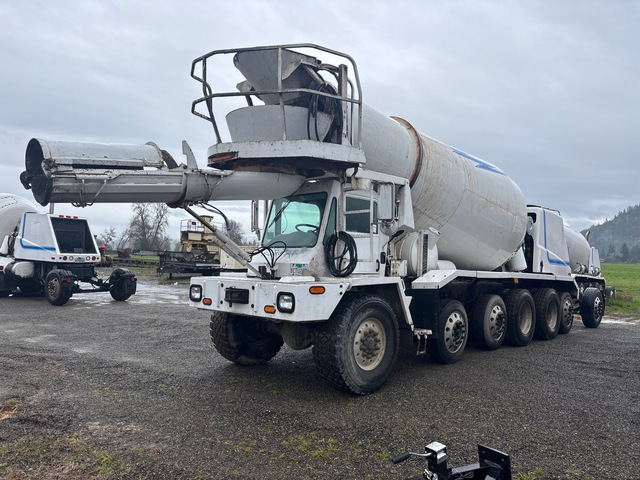 2007 Oshkosh S-2146 14x6 Front Discharge Mixer Truck