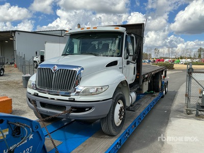 2013 International 4300 Flatbed Truck