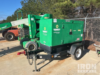 2016 Multiquip DCA25SSIU4F 20 kW Mobile مولد