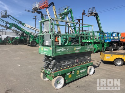 2016 Skyjack SJIII 3226 Electric Scissor Lift