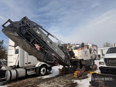 2017 (unverified) Wirtgen W150CFi آلات كشط الرصيف