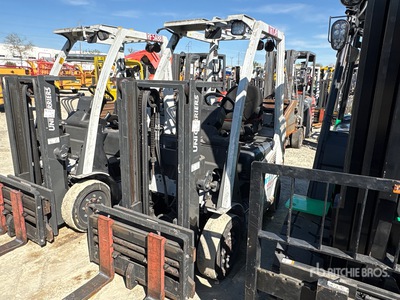 2014 Nissan CF40LP 4000 lb Pneumatic Tire Carretilla Elevadora