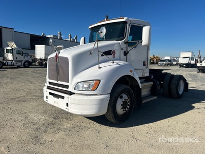 2015 Kenworth T400 4x2 Cabeza Tractora Cabina Corta