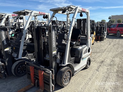 2015 Nissan CF40LP 4000 lb Pneumatic Tire Forklift