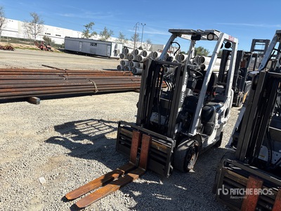 2015 Nissan CF40LP 7317 lb Forklift