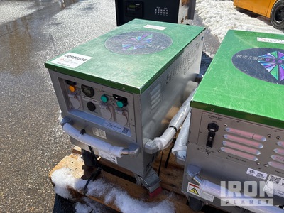 Voltstack 2K 2.8 kW Mobile 発電機セット (250-749 kw/310-950 kva)