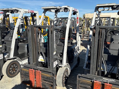 2015 Nissan CF40LP 4000 lb Pneumatic Tire Heftruck