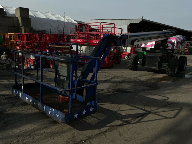 2017 JLG 660SJ 4WD Diesel Telescopic Boom Lift 2017 JLG 660SJ 4WD Diesel Telescopic Boom Lift