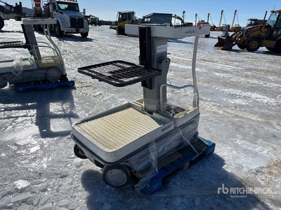 2010 Crown Wave WAV50-118 Vertical Mast Lift