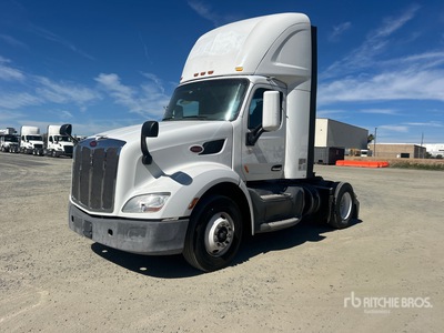 2017 Peterbilt 579 4x2 S/A Day Cab Truck Tractor