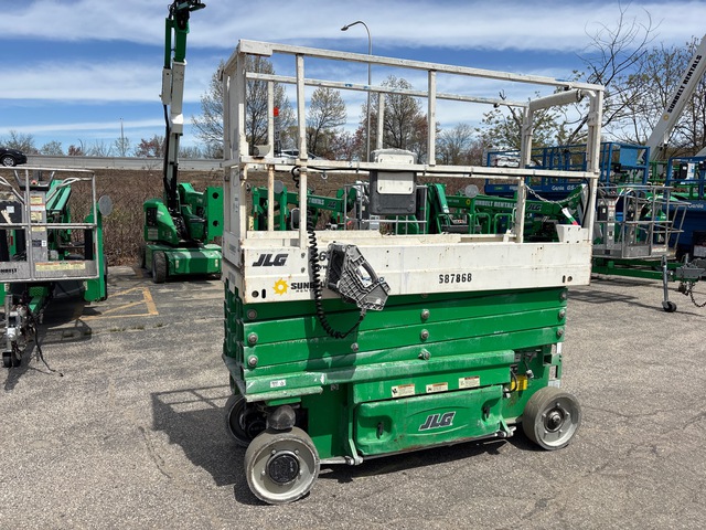 2015 JLG 2632ES Electric Scissor Lift 2015 JLG 2632ES Electric Scissor Lift