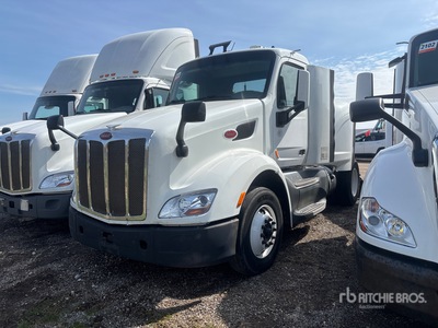 2017 Peterbilt 579 4x2 トラックトラクター(S/A)