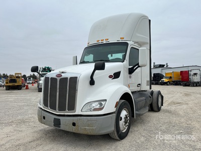 2016 Peterbilt 579 4x2 S/A Day Cab Truck Tractor