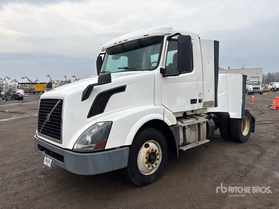 2016 Volvo VNL 4x2 S/A Day Cab Truck Tractor
