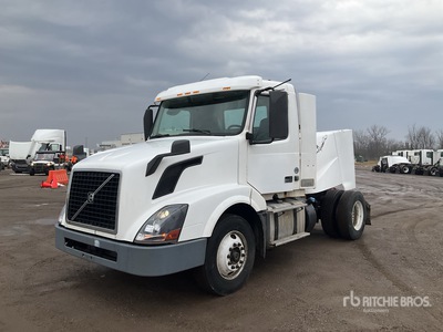 2016 Volvo VNL 4x2 S/A Day Cab Truck Tractor