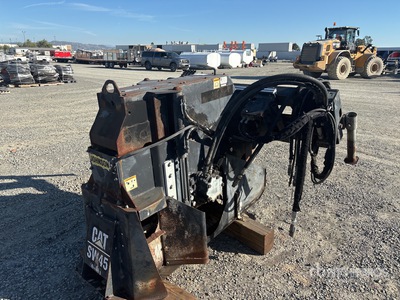 2003 Cat SW45-80 قاطع الاسفلت للسكيد ستير