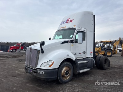 2016 Kenworth T680 4x4 S/A Day Cab Truck Tractor