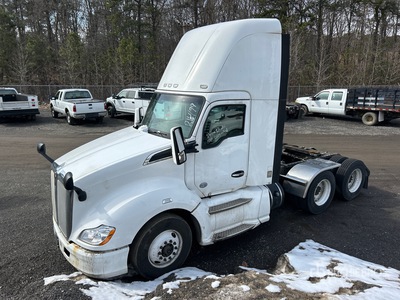 2015 Kenworth T680 6x4 Tracteur routier