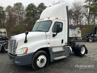 2016 Freightliner Cascadia 125 4x2 Tracteur Routier