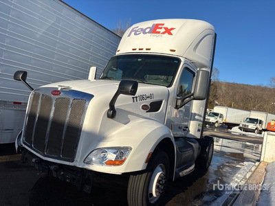 2018 Peterbilt 579 4x2 Cabina per trattore stradale 2 assi (Inoperable)
