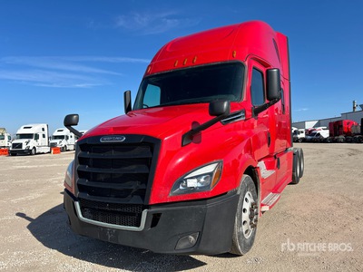 2018 Freightliner Cascadia 126 6x4 T/A Sleeper Truck Tractor