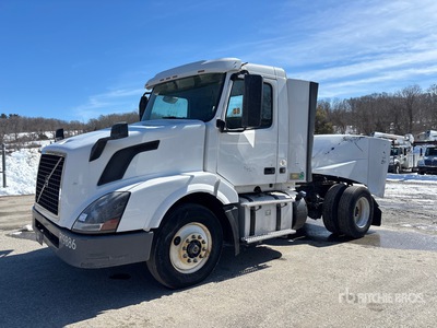 2018 Volvo VNL42T 4x2 2-Achs Sattelzugmaschine
