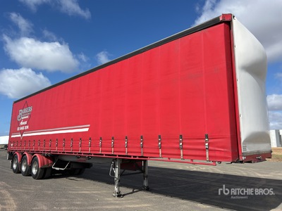 2009 Barker 13.5 m Tri/A Curtain Side Trailer