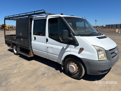 2008 Ford Transit 4x2 Crew Cab Flatbed Truck